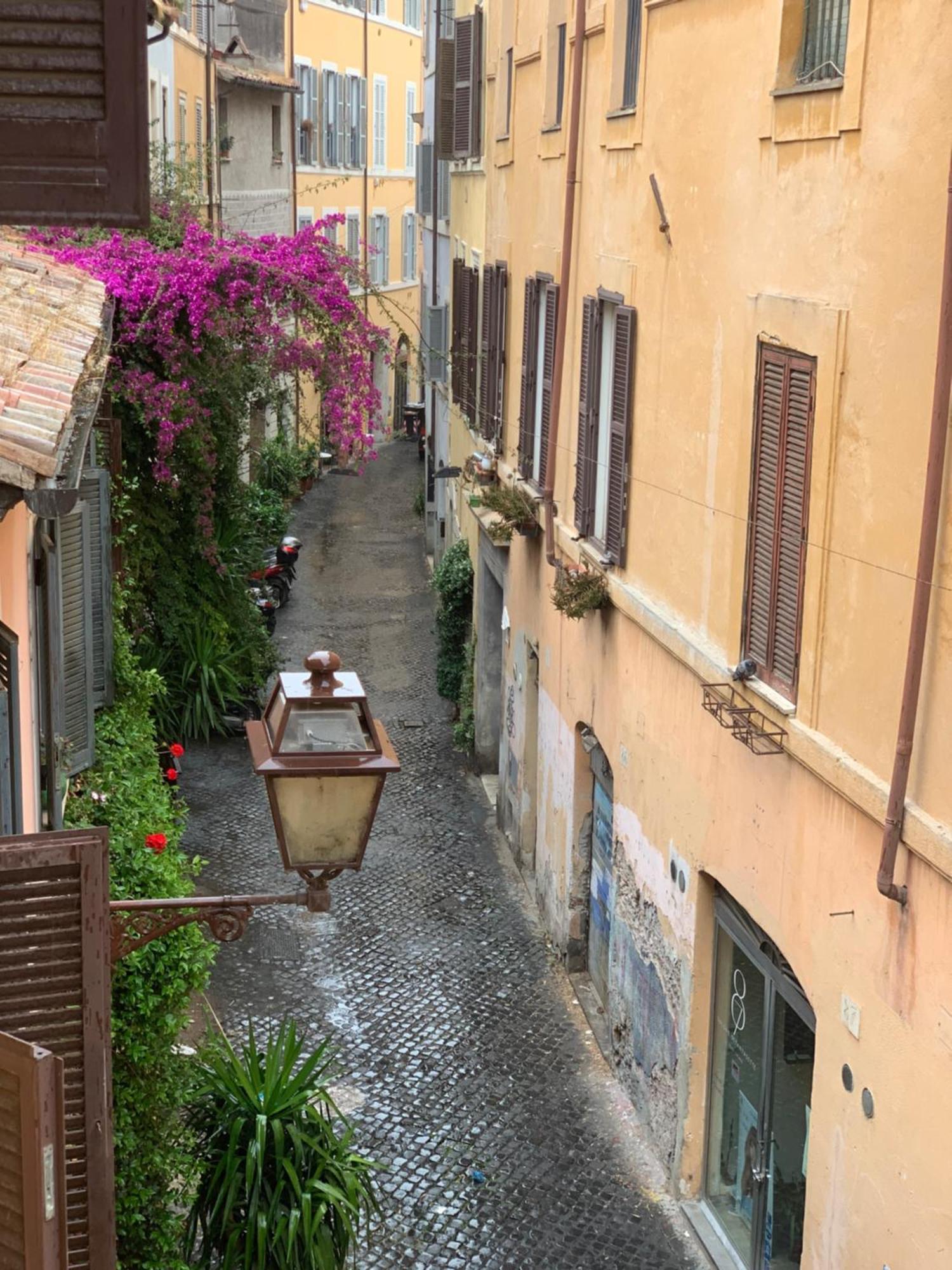 Appartamento Nel Centro Storico. Rome Bagian luar foto